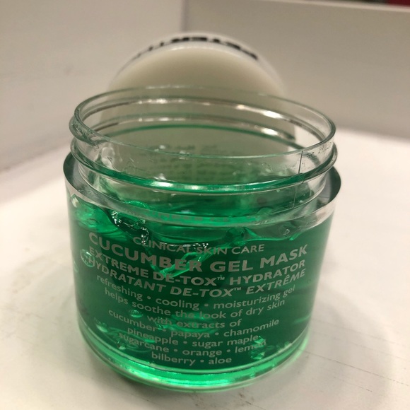 Peter Thomas Roth. Moisturizing Mask. - Picture 2 of 2